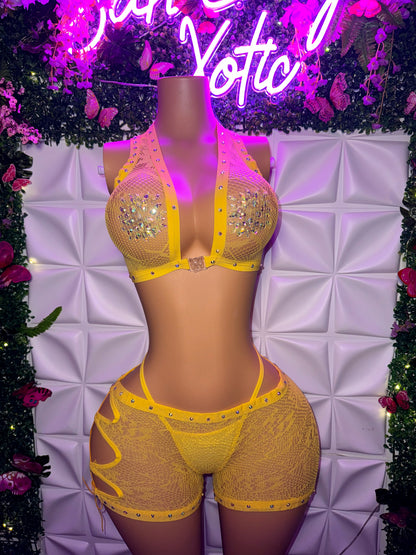 Ms. Daisy 3 Piece Fishnet Lace Shorts Set Front Clasp Bra & Thong