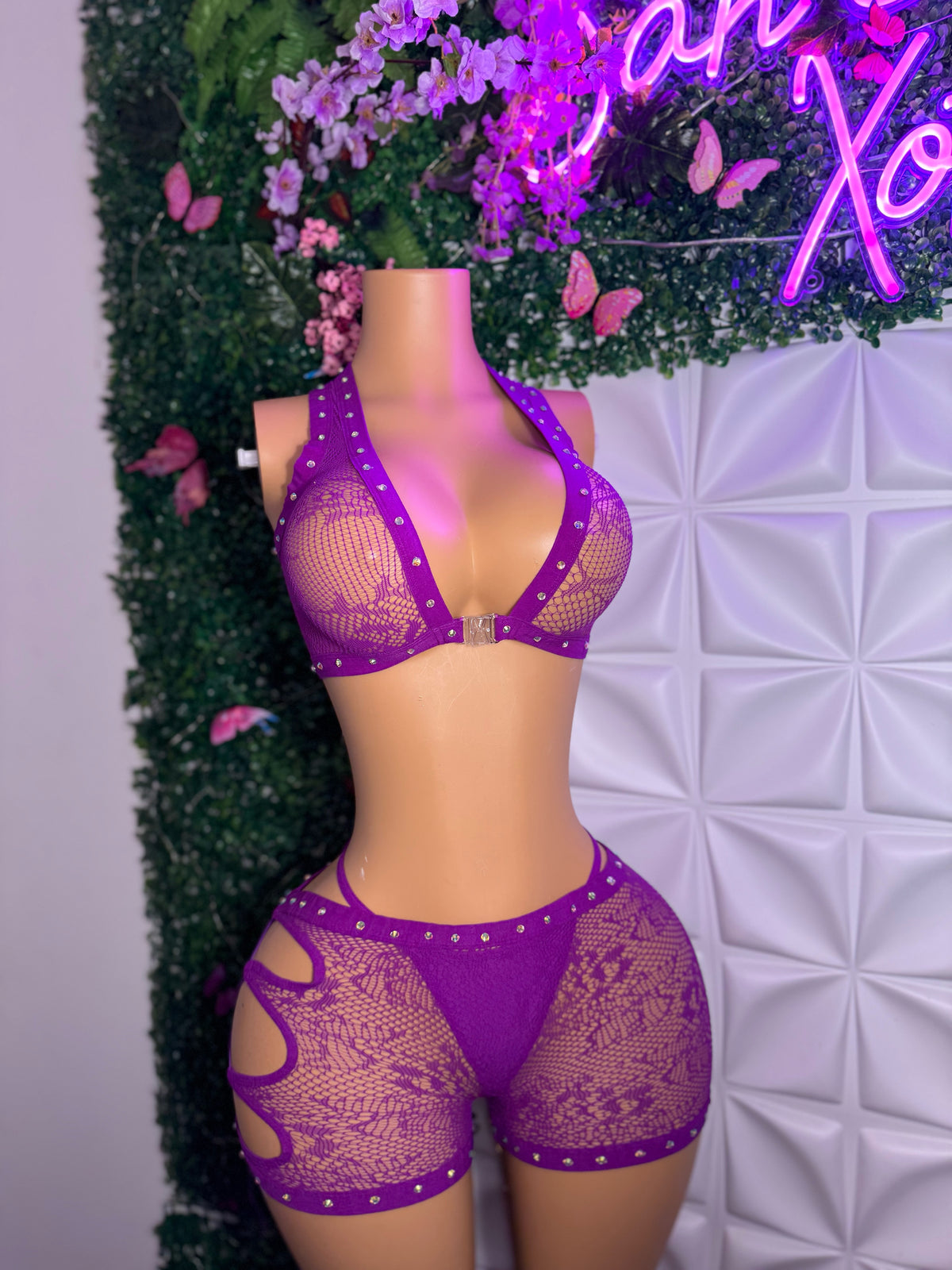 Ms. Daisy 3 Piece Fishnet Lace Shorts Set Front Clasp Bra & Thong